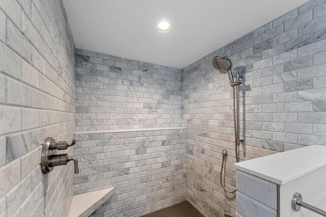 670 BRUCE STREET, Fond Du Lac, WI 54935