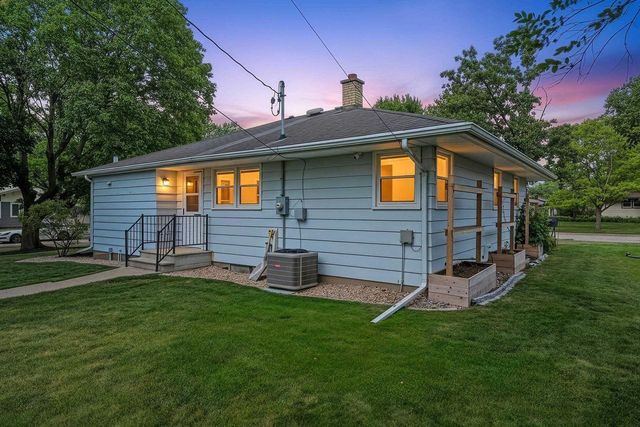 670 BRUCE STREET, Fond Du Lac, WI 54935