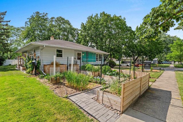 670 BRUCE STREET, Fond Du Lac, WI 54935
