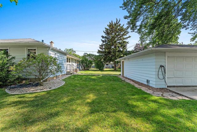 670 BRUCE STREET, Fond Du Lac, WI 54935