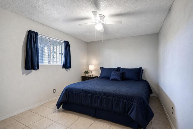 1520 55th Street NW, Albuquerque, NM 87105