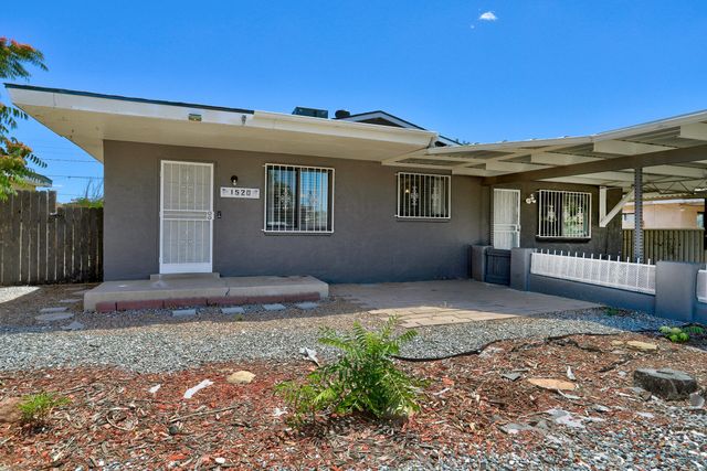 1520 55th Street NW, Albuquerque, NM 87105