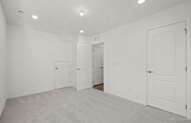 396 N Sydney Court, Plymouth, MI 48170