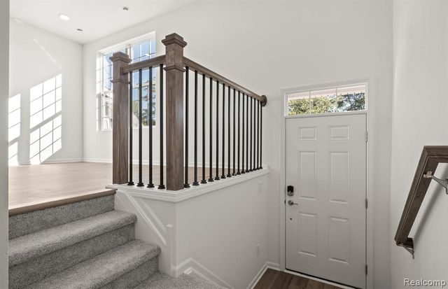 396 N Sydney Court, Plymouth, MI 48170