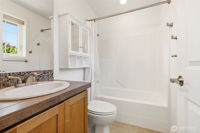 1737 Mt Baker Avenue NE, Renton, WA 98059