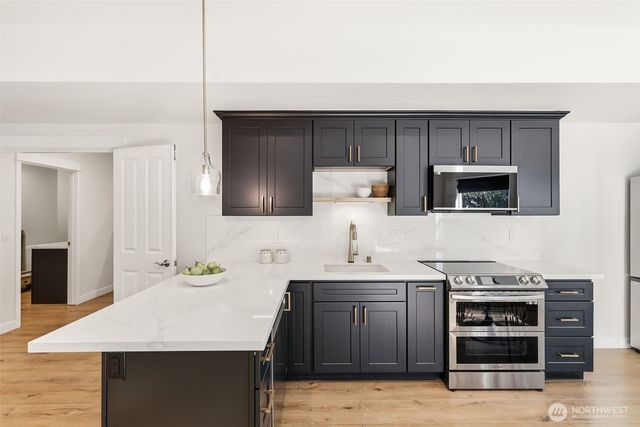 1737 Mt Baker Avenue NE, Renton, WA 98059