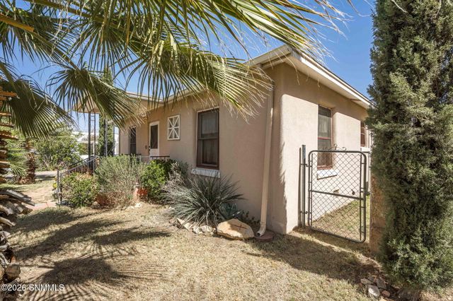 1025 Organ View, Las Cruces, NM 88005