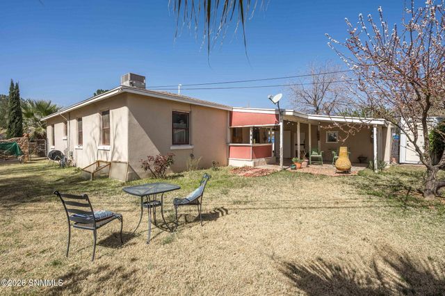 1025 Organ View, Las Cruces, NM 88005