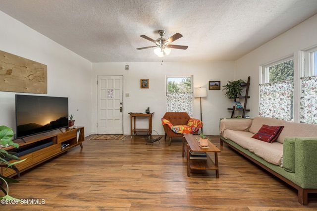 1025 Organ View, Las Cruces, NM 88005