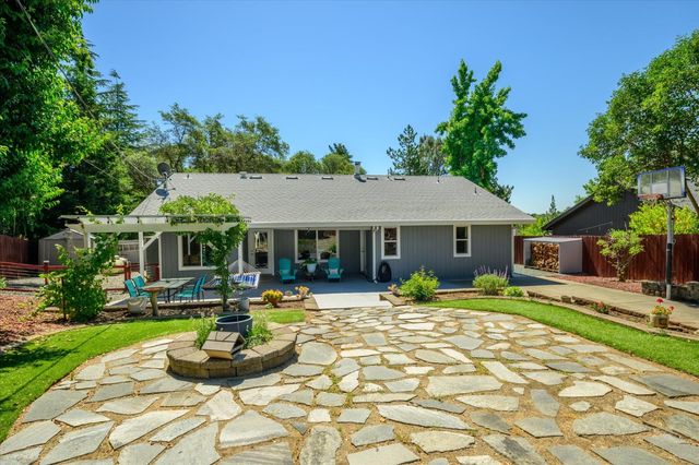 3614 Cambridge Rd, Cameron Park, CA 95682