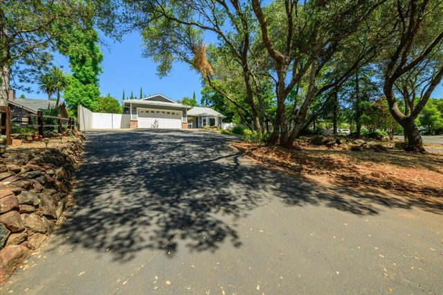 3614 Cambridge Rd, Cameron Park, CA 95682