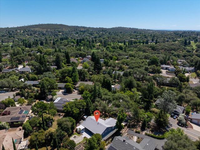 3614 Cambridge Rd, Cameron Park, CA 95682