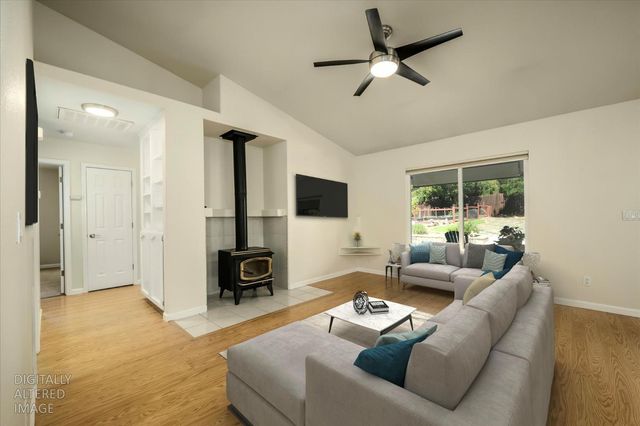 3614 Cambridge Rd, Cameron Park, CA 95682