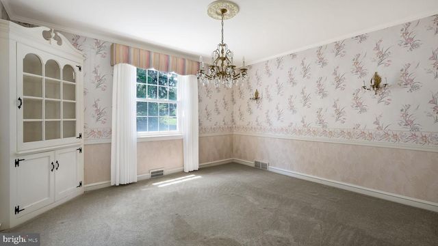 1435 SUNNYHILL LN, Havertown, PA 19083
