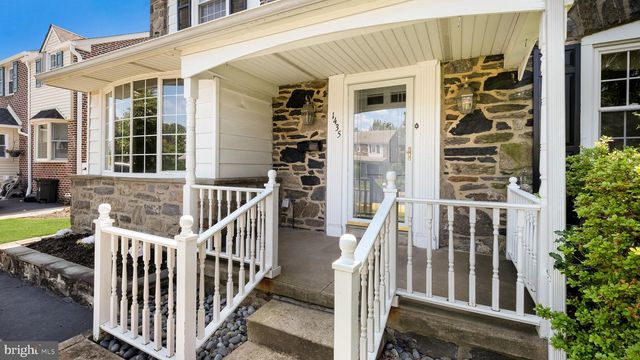 1435 SUNNYHILL LN, Havertown, PA 19083