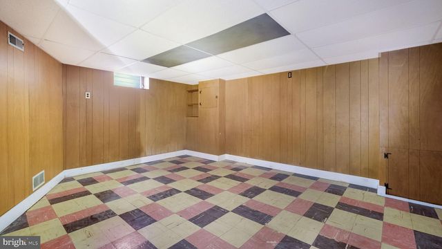 1435 SUNNYHILL LN, Havertown, PA 19083