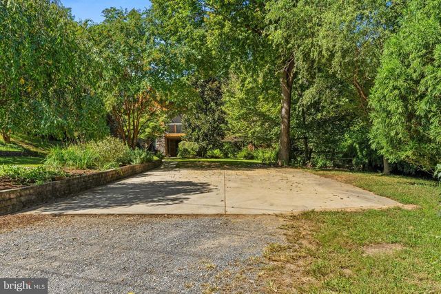 19602 KEEP TRYST RD, Knoxville, MD 21758