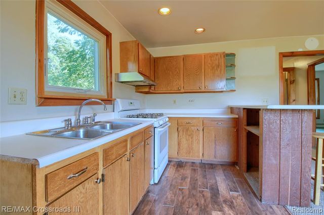 49765 Willis Road, Sumpter, MI 48111