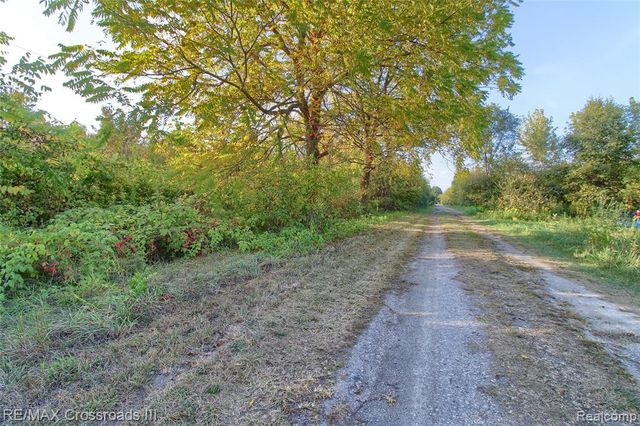 49765 Willis Road, Sumpter, MI 48111