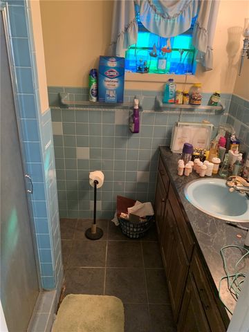 1302 B Street, Bentonville, AR 72712