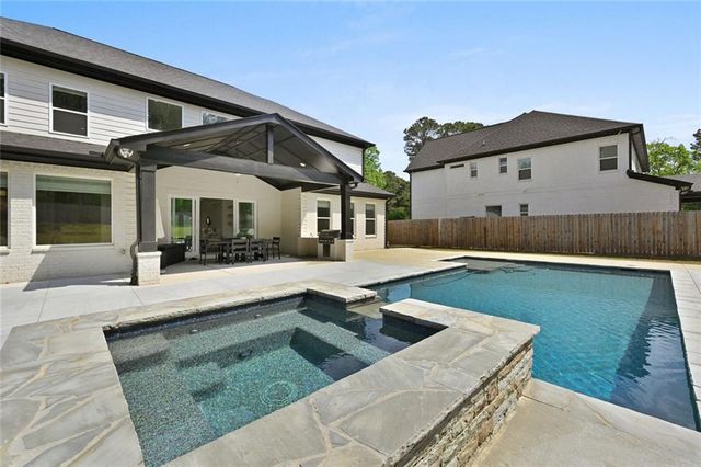 2694 Thompson Mill Road, Buford, GA 30519