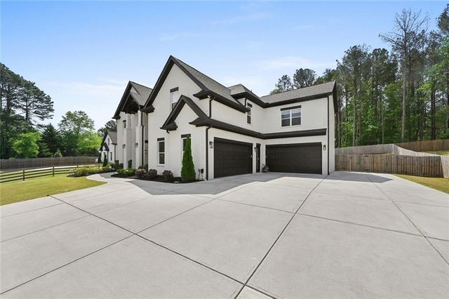 2694 Thompson Mill Road, Buford, GA 30519