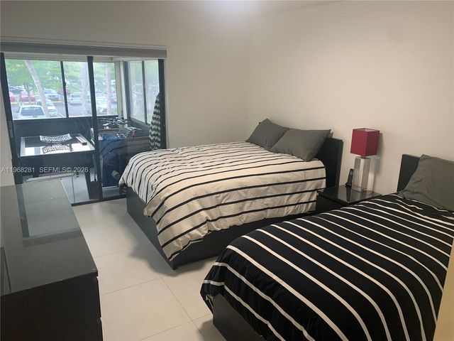 2326 S Cypress Bend Drive 221, Pompano Beach, FL 33069