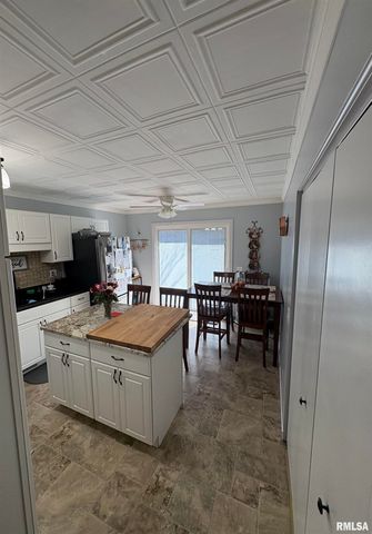 128 Volare Lane, Springfield, IL 62703