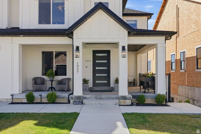 1027 W SEASONS VIEW CT, Lehi, UT 84048