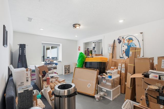 1027 W SEASONS VIEW CT, Lehi, UT 84048