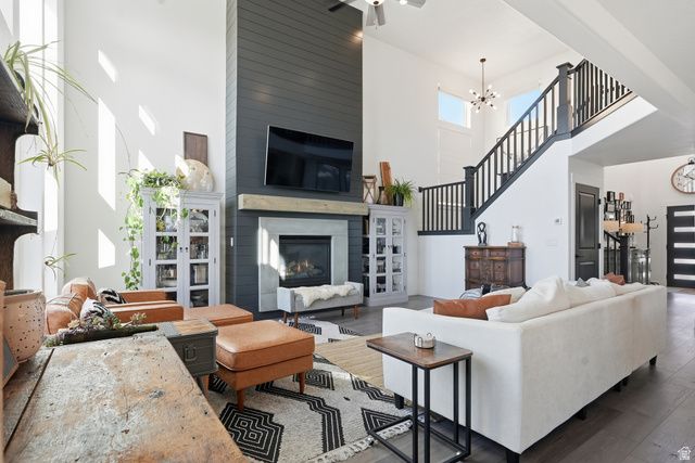 1027 W SEASONS VIEW CT, Lehi, UT 84048