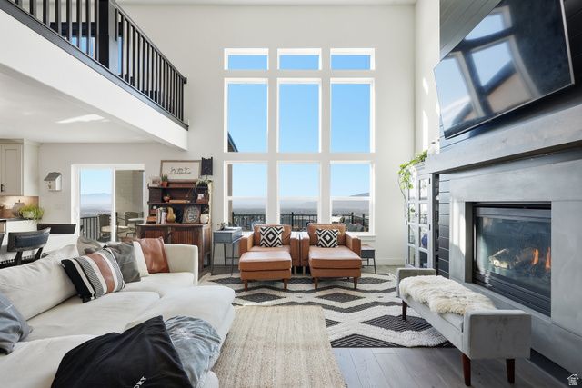 1027 W SEASONS VIEW CT, Lehi, UT 84048