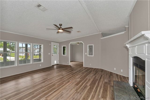 7899 W Fostoria Drive, Dunnellon, FL 34433