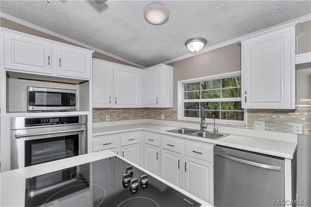 7899 W Fostoria Drive, Dunnellon, FL 34433