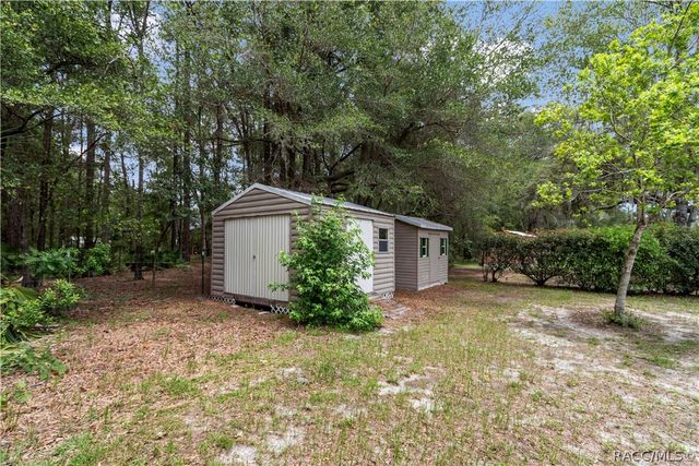 7899 W Fostoria Drive, Dunnellon, FL 34433