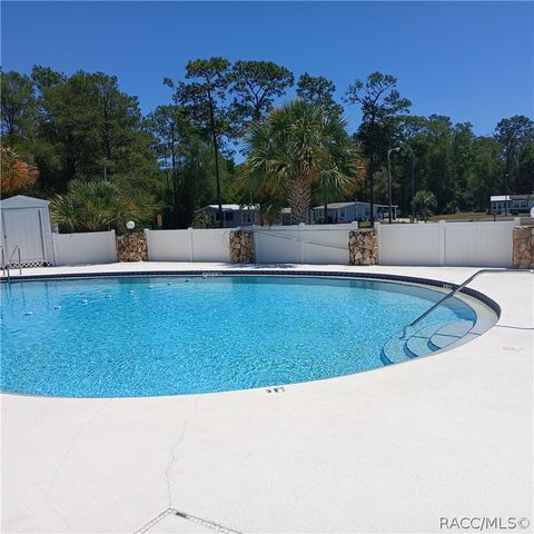 7899 W Fostoria Drive, Dunnellon, FL 34433