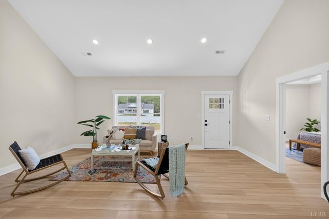 17 Greenview Drive, Rocky Mount, VA 24151