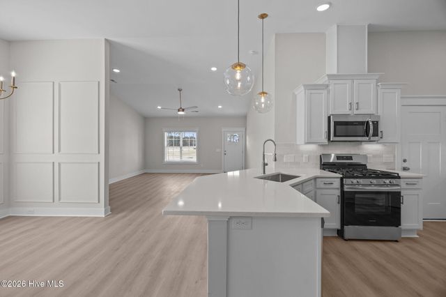 121 Lady O Drive B, Greenville, NC 27834