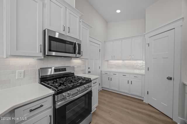 121 Lady O Drive B, Greenville, NC 27834