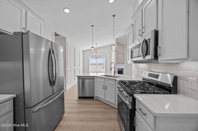 121 Lady O Drive B, Greenville, NC 27834