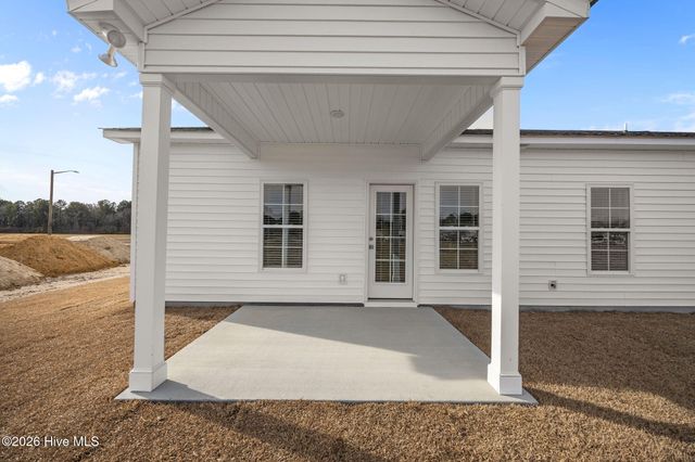 121 Lady O Drive B, Greenville, NC 27834