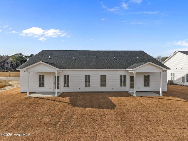 121 Lady O Drive B, Greenville, NC 27834