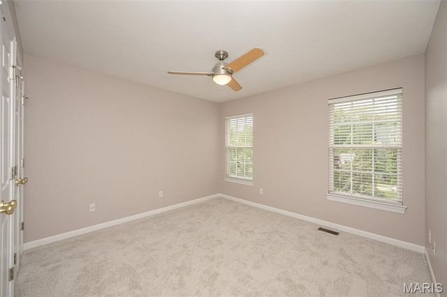 102 Seabrook Court, Chesterfield, MO 63017