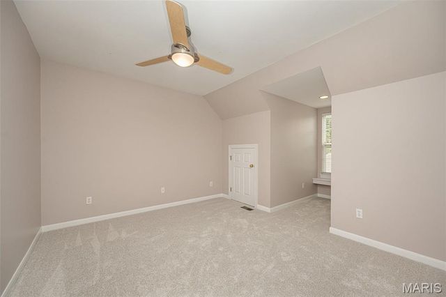 102 Seabrook Court, Chesterfield, MO 63017