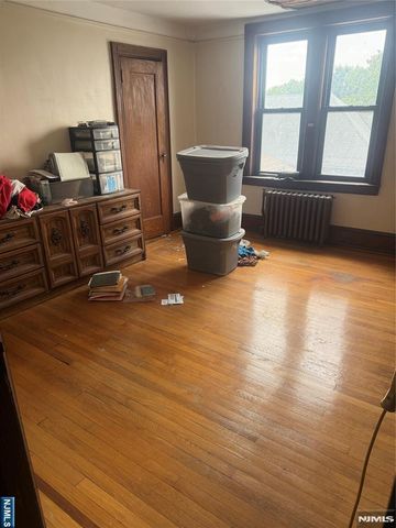 1925 Kennedy Boulevard, Jersey City, NJ 07305