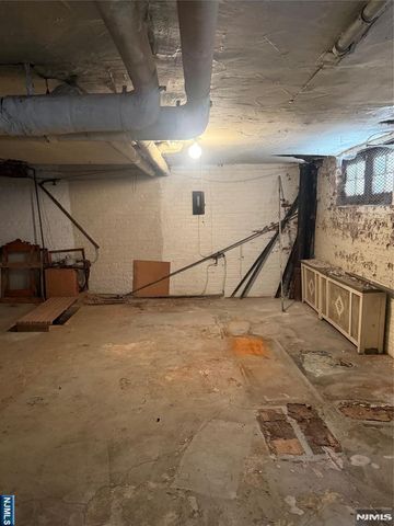 1925 Kennedy Boulevard, Jersey City, NJ 07305