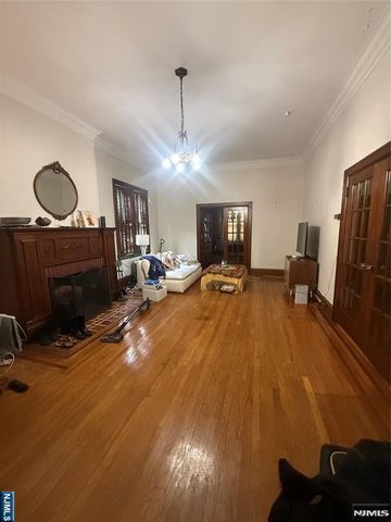 1925 Kennedy Boulevard, Jersey City, NJ 07305