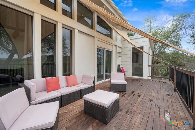 20904 Roundup Trail, Lago Vista, TX 78645