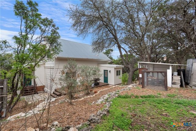 20904 Roundup Trail, Lago Vista, TX 78645