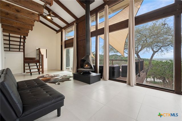20904 Roundup Trail, Lago Vista, TX 78645
